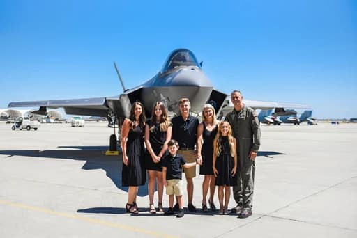 Bo - Partner & Chief Flight Instructor